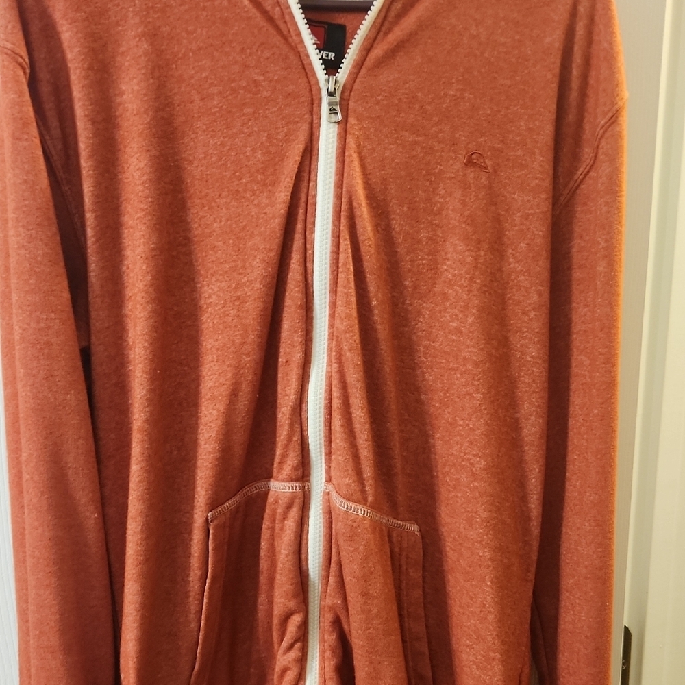 Quiksilver Rust Hoodie with White Zipper